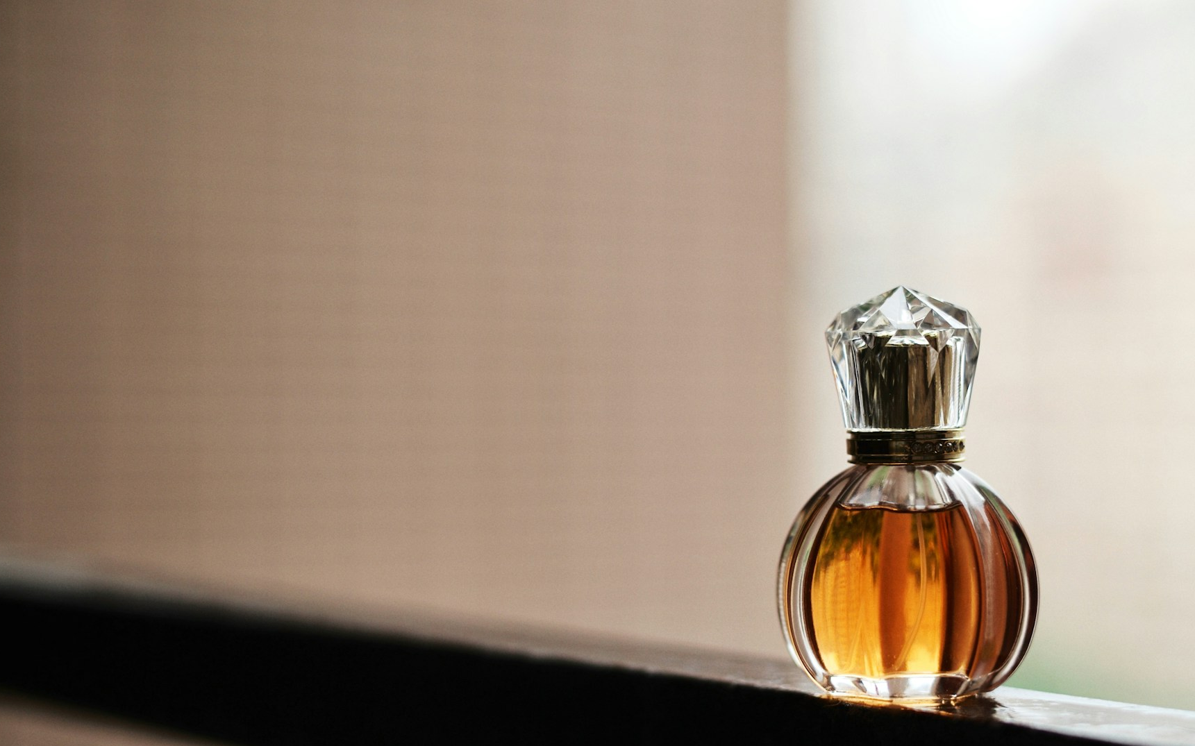 Nostalgia fragrance